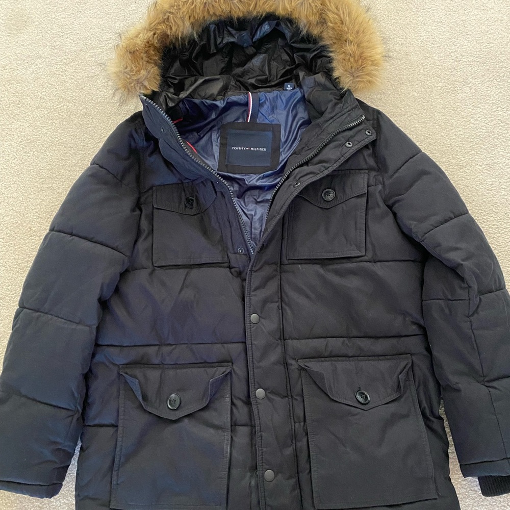 Tommy Hilfiger Woman’s Winter Coat with Fur hood